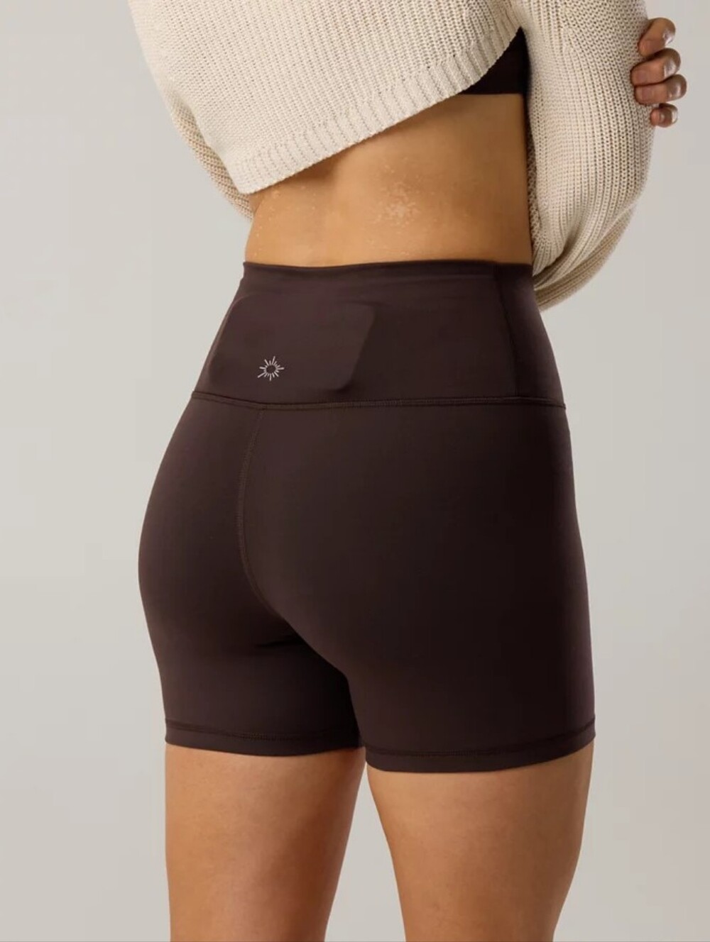 aerie - NWT The Hugger High Waisted 5" Bike Shorts - M - Picture 2 of 5